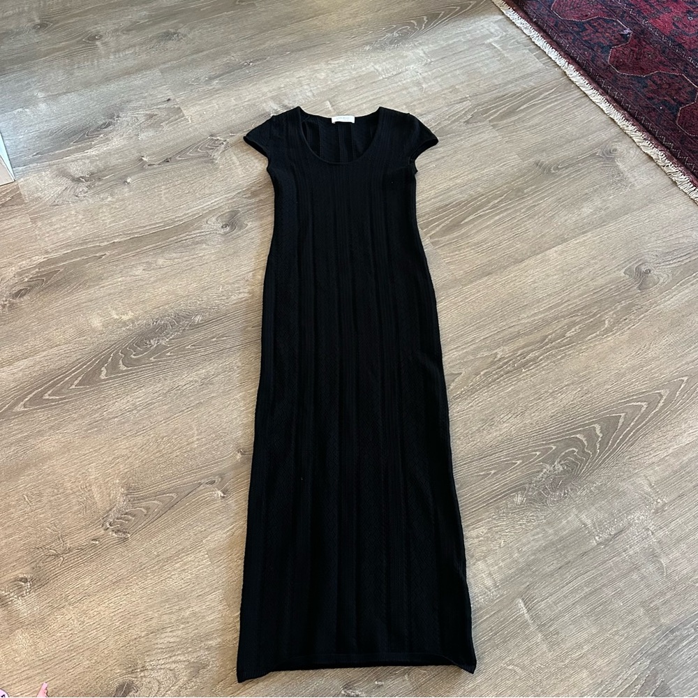 Aritzia knit little moon Black knit pointelle maxi fitted dress xsmall